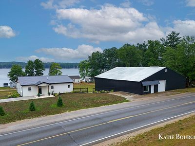 7510 Taft Rd, Mecosta, MI, 49332