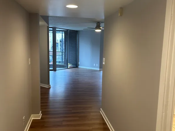 1099 22nd St NW APT 206, Washington, DC 20037