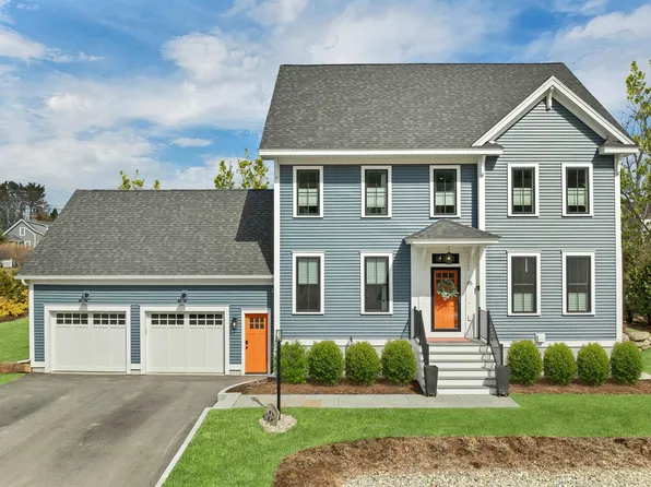 45 Artwill Avenue, Portsmouth, NH 03801
