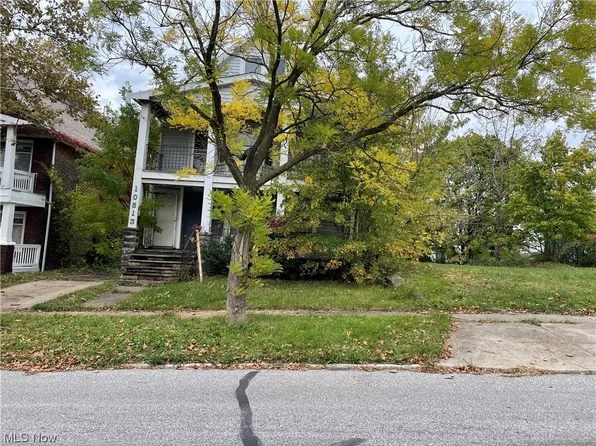 10513 Parkview Ave, Cleveland, OH 44104