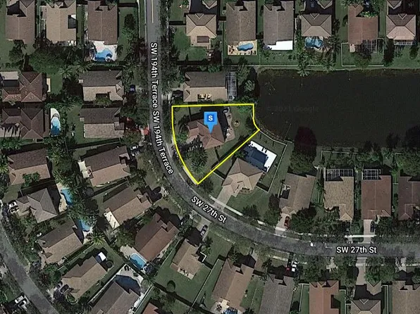 2653 SW 194th Ter, Hollywood, FL 33029