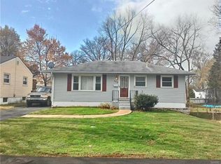 750 Harrison St, Florissant, MO 63031