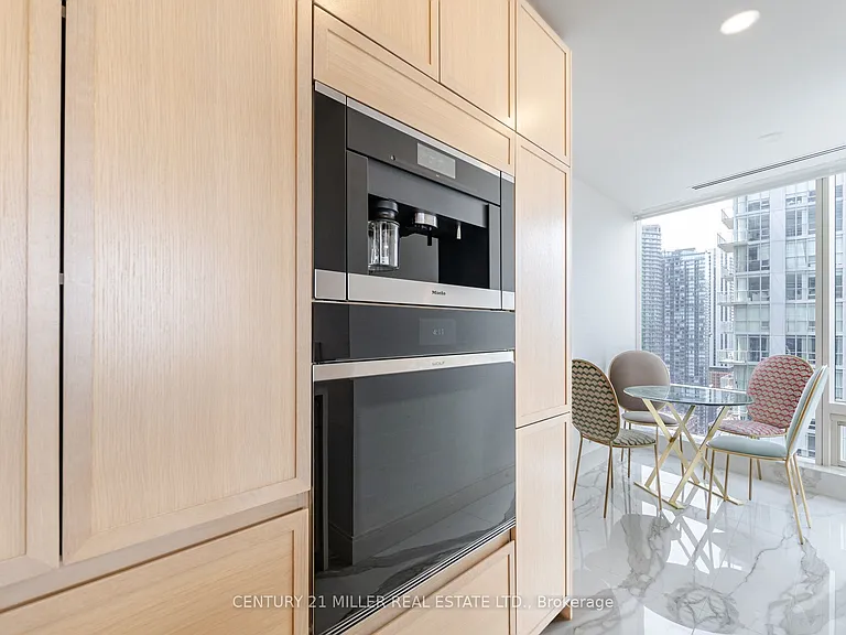 180 University Ave #2705 — Photo 18