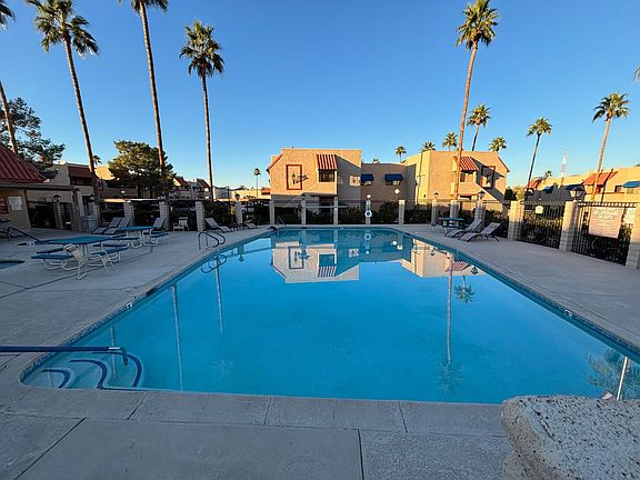 2nd image of 4131 Gannet Cir Unit 385