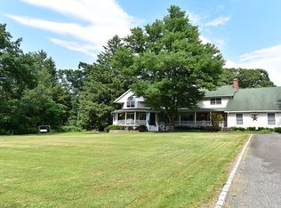 21 W Clarkstown Rd, New City, NY 10956