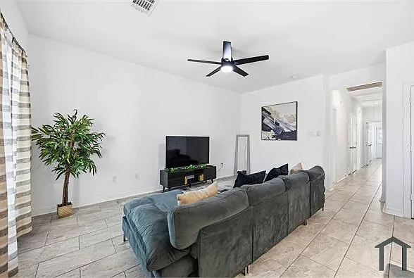3825 Easy St #B — Photo 7