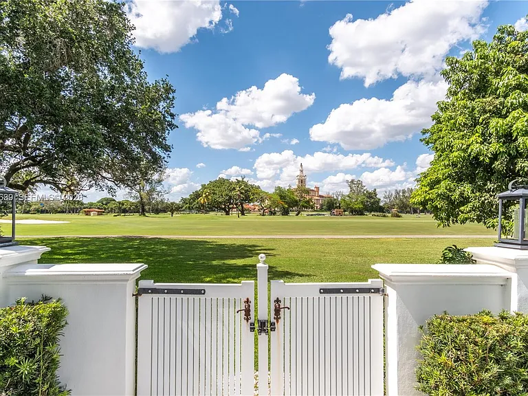 1257 Mariola Ct — Photo 9