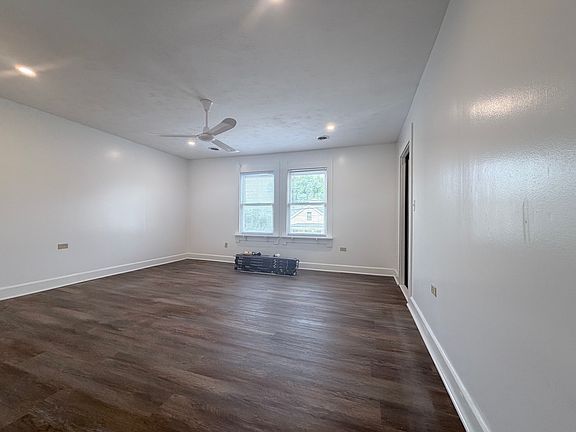 5th image of 2088 Fulton Rd #Up