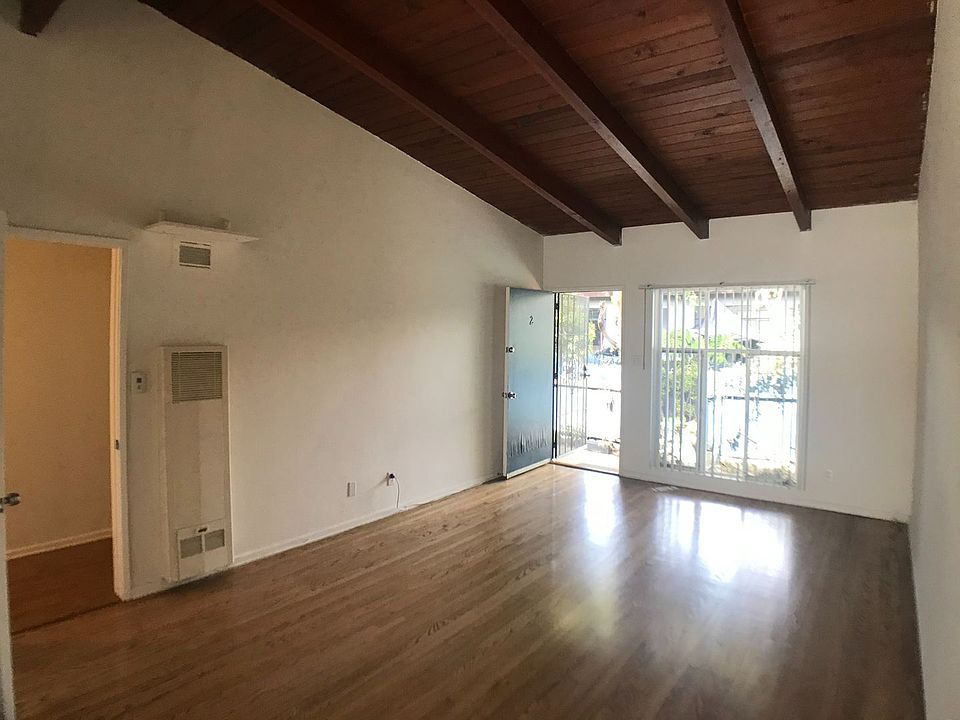 1st image of 815 Pacific St APT 2