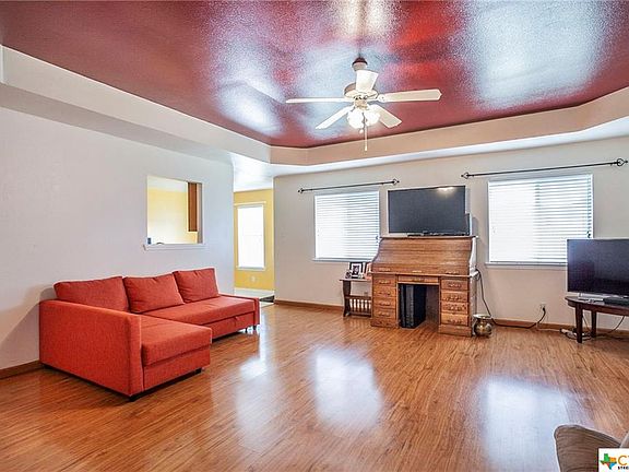 4th image of 3501 Westview Dr
