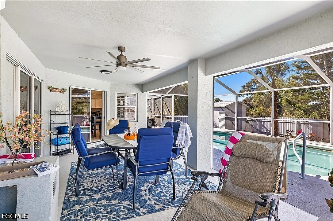 3 bed, 2.0 bath, 1719 sqft, $5,465 — Photo 2
