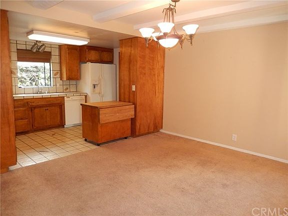 2nd image of 2872 Monterey Ave