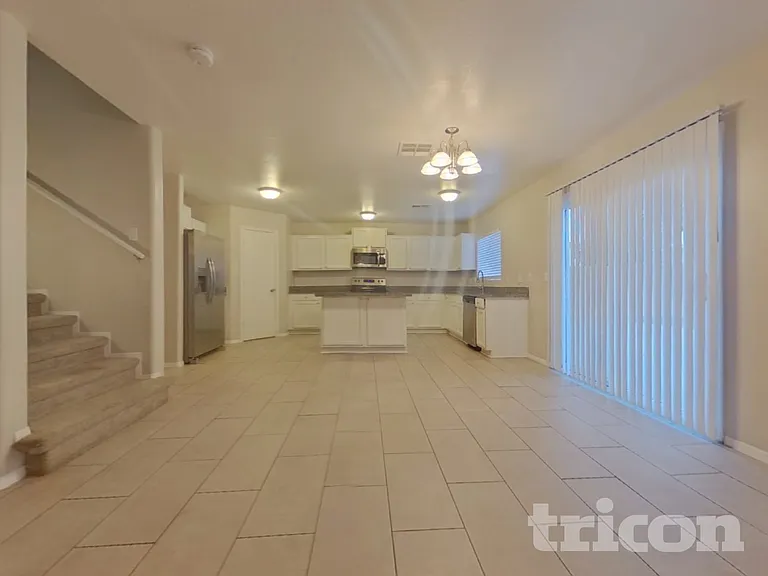22244 W Sonora St — Photo 6
