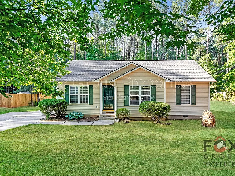 184 Brook Creek Dr — Photo 1