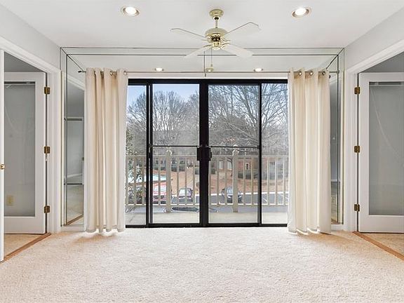 5th image of 28202 Plantation Dr NE #202