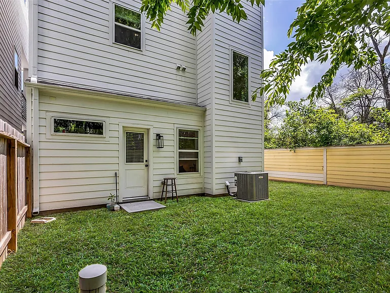 5303 Donovan Gardens Ln — Photo 21