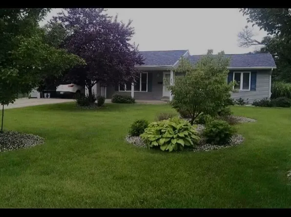 8262 S 8th St, Kalamazoo, MI 49009