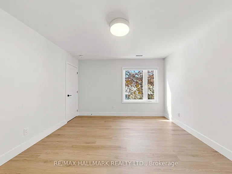 367 Woodmount Ave #2 — Photo 31