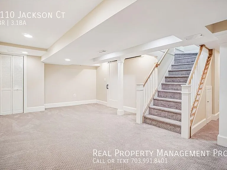 1110 Jackson Ct — Photo 25