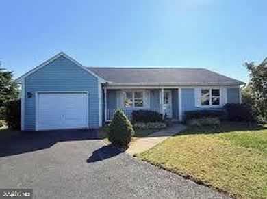 220 Sycamore Ln, New Holland, PA, 17557
