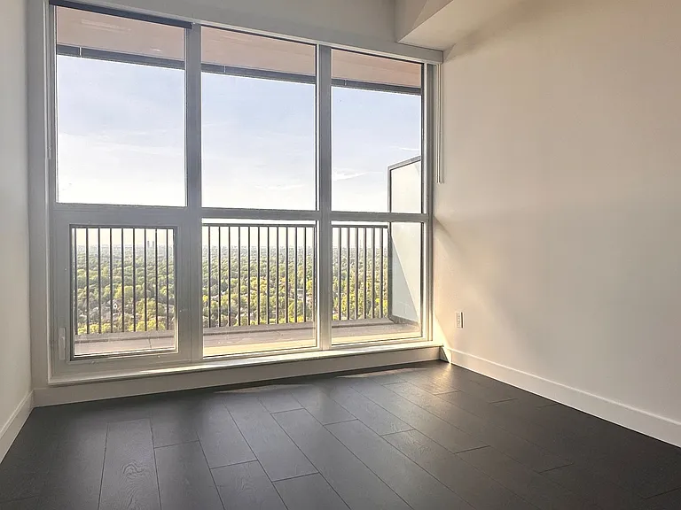 68 Esther Shiner Blvd S #2110 — Photo 8