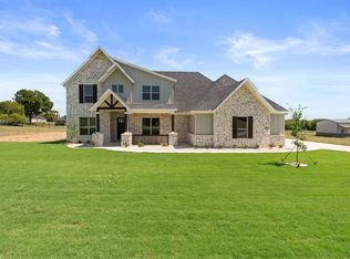 451 Solo Ridge Dr, Waxahachie, TX 75167