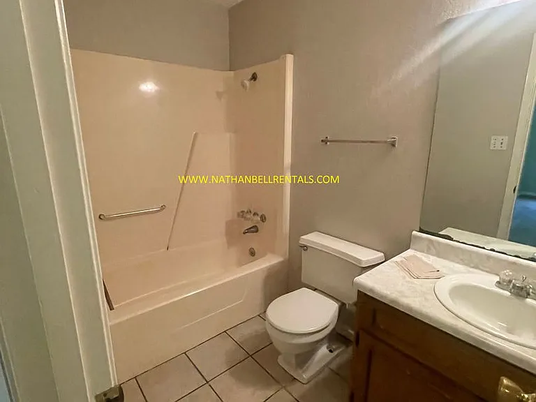 2570 Culbertson St — Photo 6