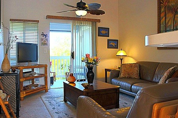 1st image of 75-6081 Alii Dr APT A203