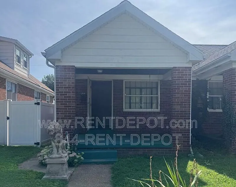 1 bed, 1.0 bath, 1260 sqft, $695 — Photo 1