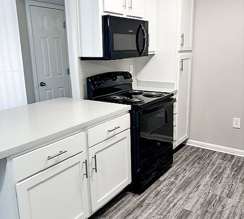 3rd image of 193 Tanyard Park Pl #171