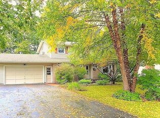 114 Ashley Dr, Rochester, NY 14620