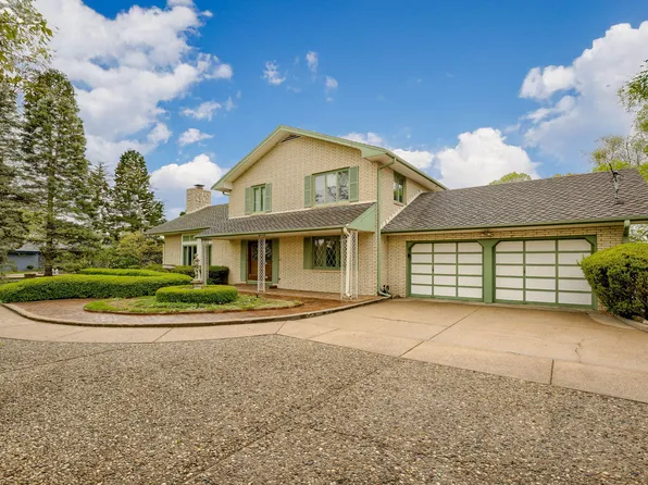 30 Buena Vista Dr, Council Bluffs, IA 51503