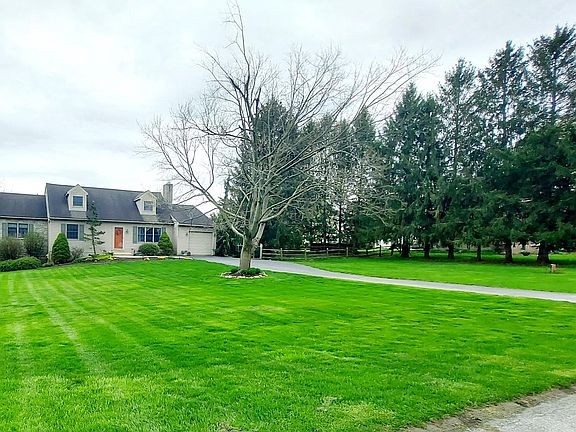 4th image of 76 Holstein Dr