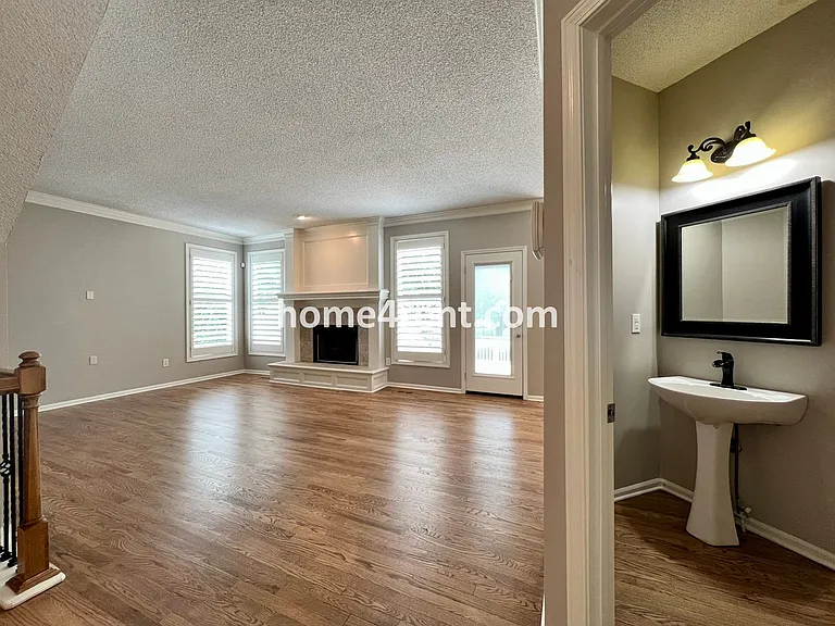 14068 W 147th Pl — Photo 6