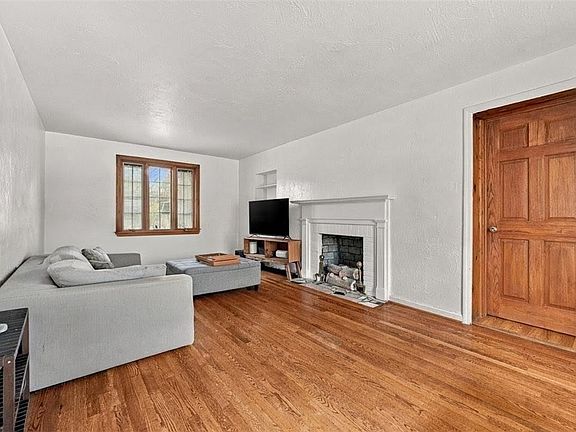 5th image of 111 McMonagle Ave