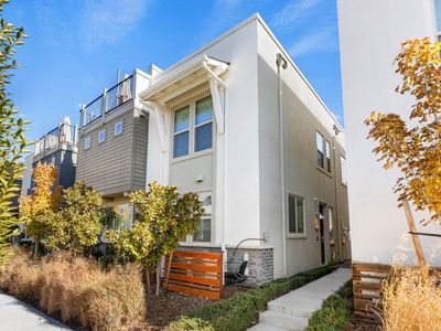 2617 3rd St, Sacramento, CA, 95818