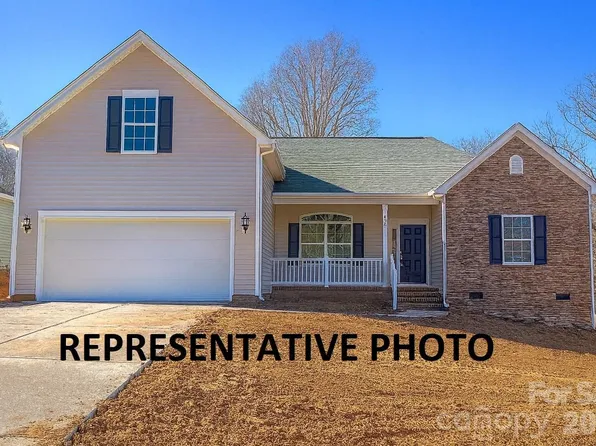 270 Corrie Ann Dr, Concord, NC 28027