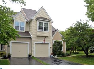 524 Country Club Dr, Lansdale, PA 19446