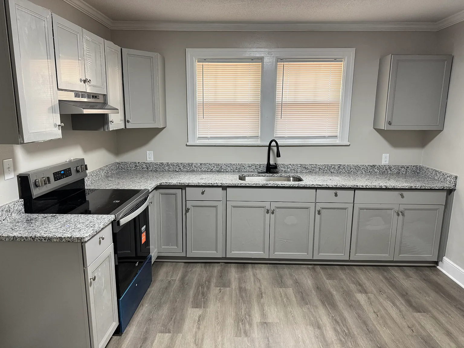 1 bed, $1,450 — Photo 4
