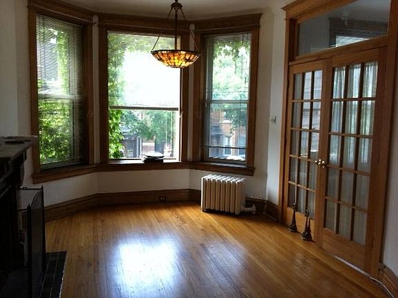 2nd image of 3507 N Sheffield Ave #1
