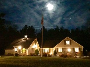 161 Coachmans Ln, North Andover, MA 01845
