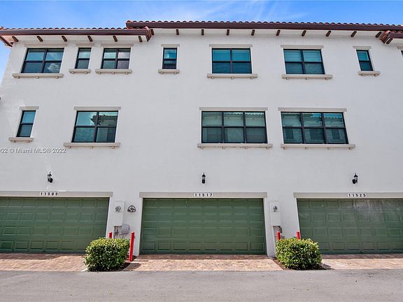 2nd image of 11517 SW 15th St