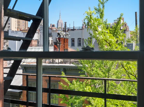 306 West 4th Street D3 image 7 of 8