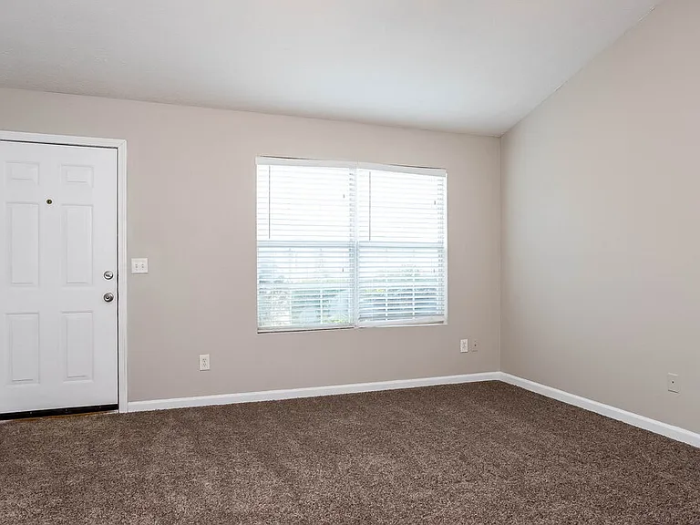 22 Jordi Ct — Photo 7