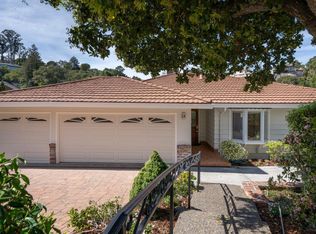9 El Quanito Way, Burlingame, CA