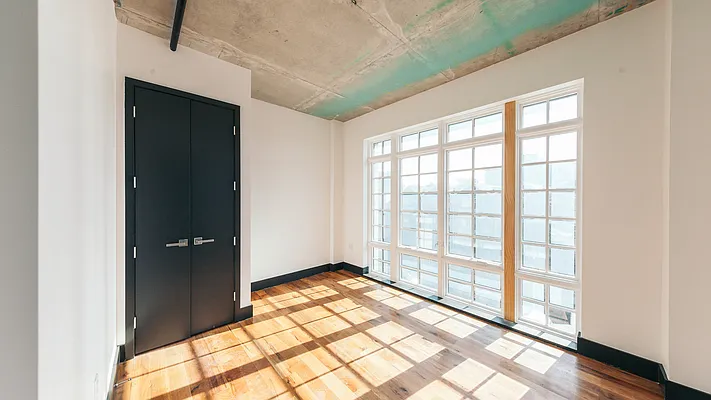 Rented by Nooklyn NYC LLC | media 127