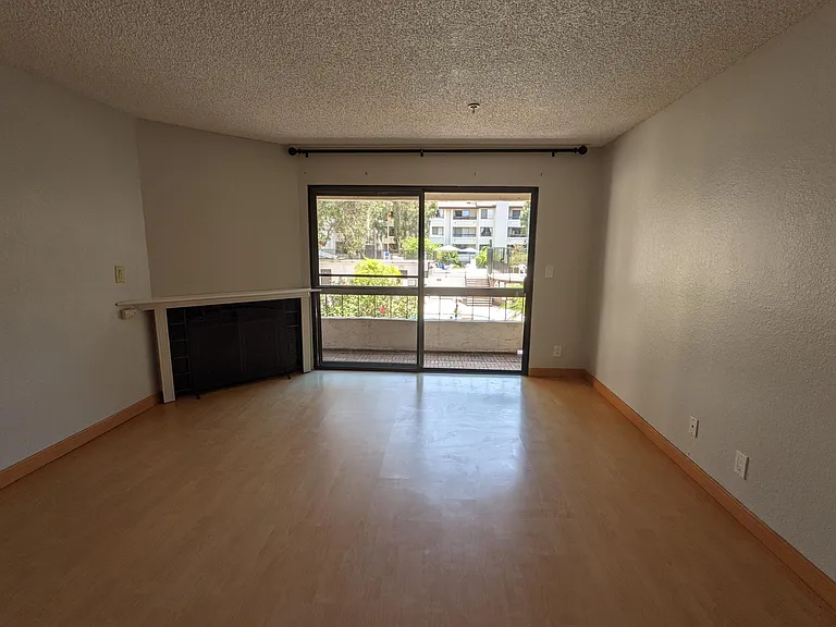 Family room with view to the pool