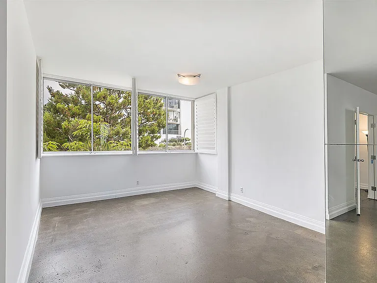 17366 W Sunset Blvd #201 — Photo 9