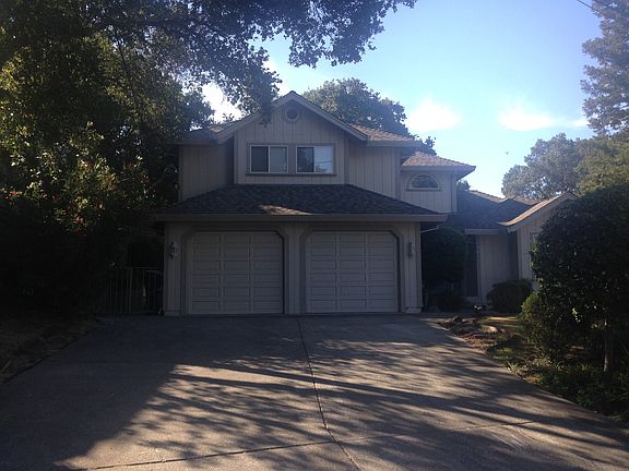 2nd image of 140 Theodor Ln