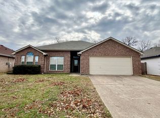 1109 Hidden Glade Dr, Mansfield, TX 76063